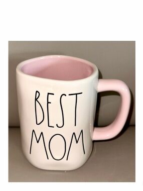 NEW Rae Dunn Best Mom Mug with Pink Handle